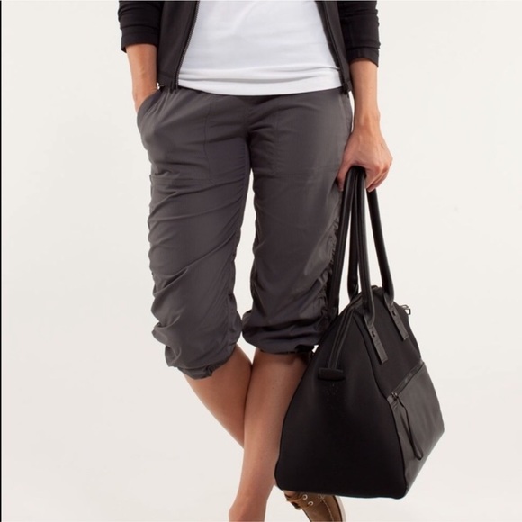 Lululemon Studio Crop Pants Size Dot 4 Gray M448 - Picture 2 of 8